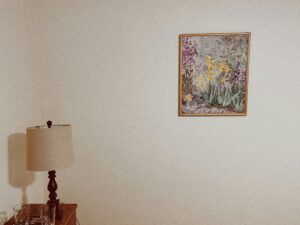 How to Decorate Small Spaces: Smart Layout and Storage Ideas