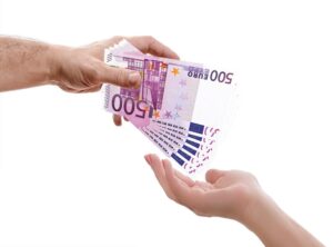 indirectas prestar dinero frases
